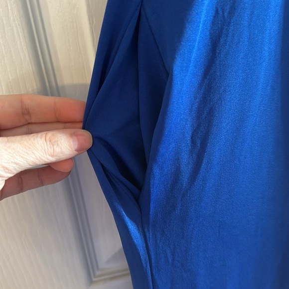 Royal blue jumpsuit. Size medium. - Picture 4 of 4